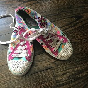 Sketchers “twinkle toes” light up sneakers. Size 3